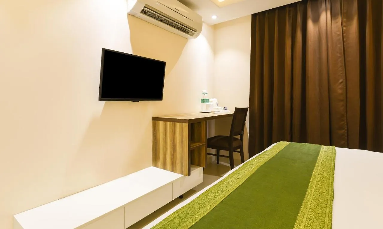Treebo Iffco Chowk Gurgaon