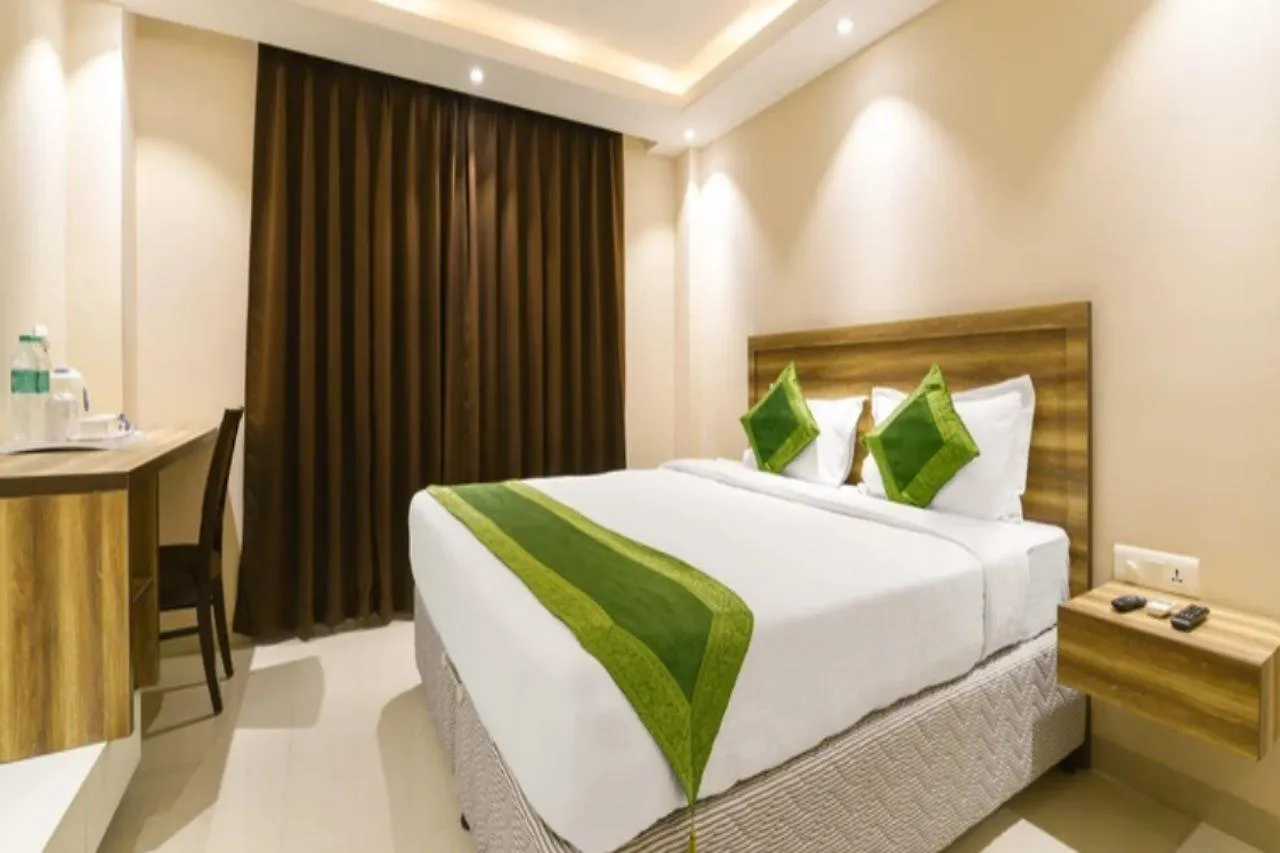 Treebo Iffco Chowk Gurgaon Hotel