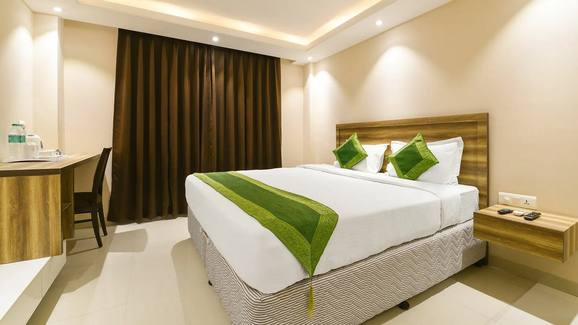 *** Hotel Treebo Iffco Chowk Gurgaon India