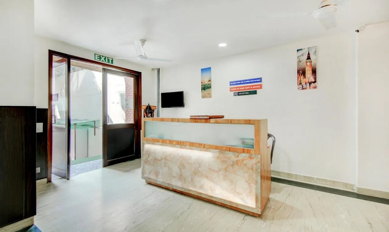 Treebo Iffco Chowk Gurgaon 3*,